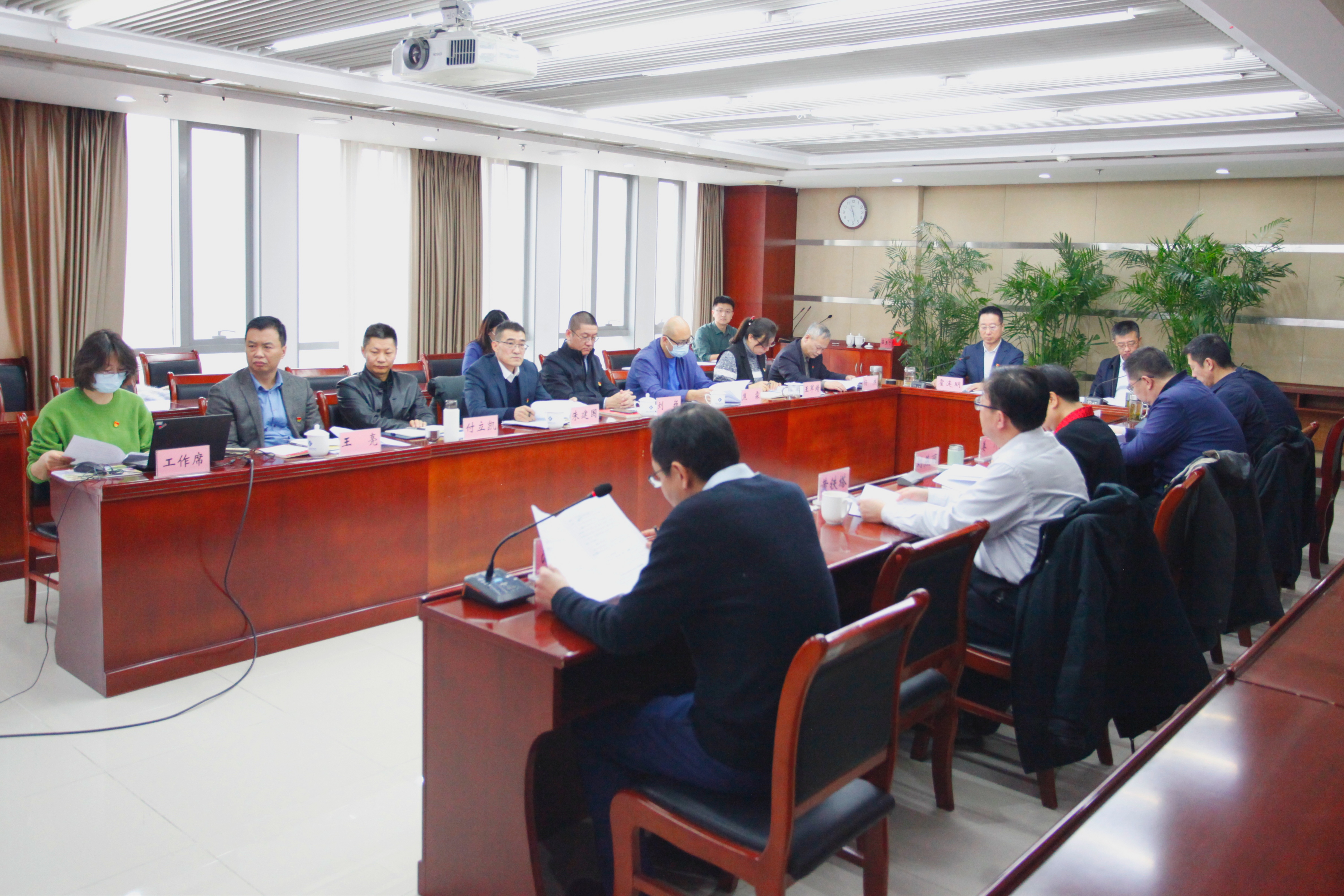 杏彩电子党委召开<br>2023年度党组织书记抓基层党建<br>现场述职评议会